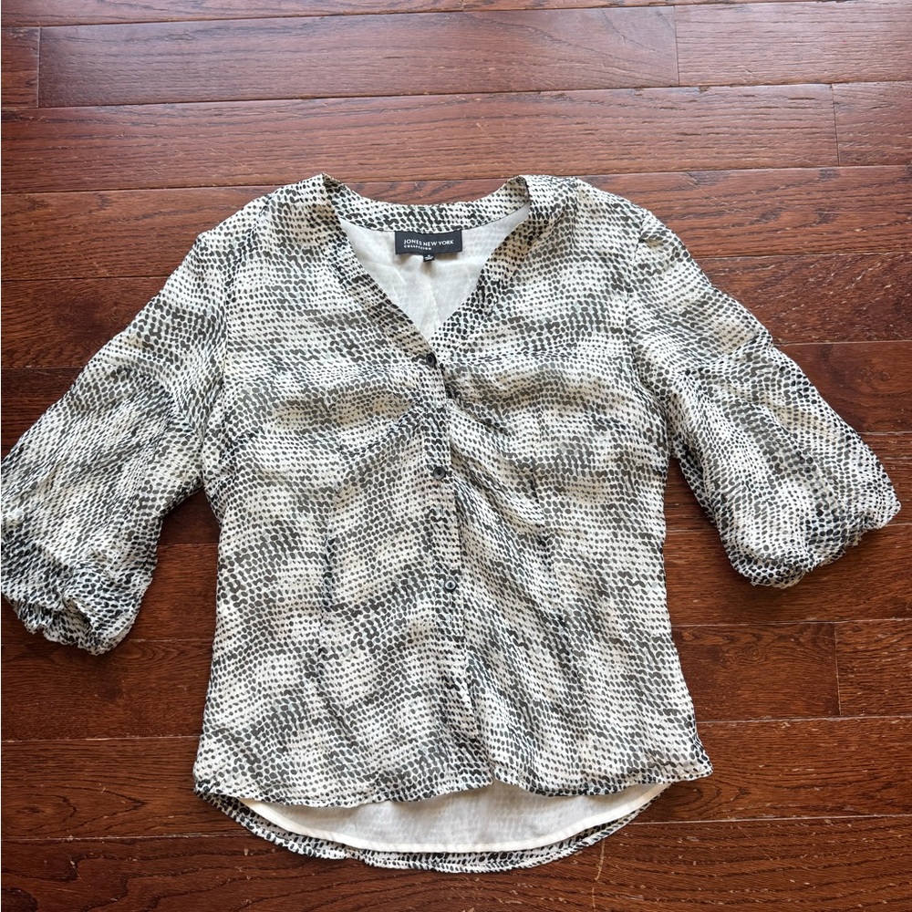 Jones New York Black and White Blouse